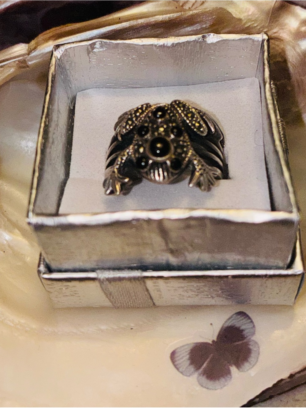 Sterling Silver Antique Frog Ring with Black Onyx Stones & Marcasite